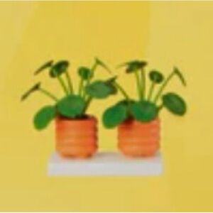 MiniVerse Make it Mini Lifestyle: Home Series 1, Pilea Pair